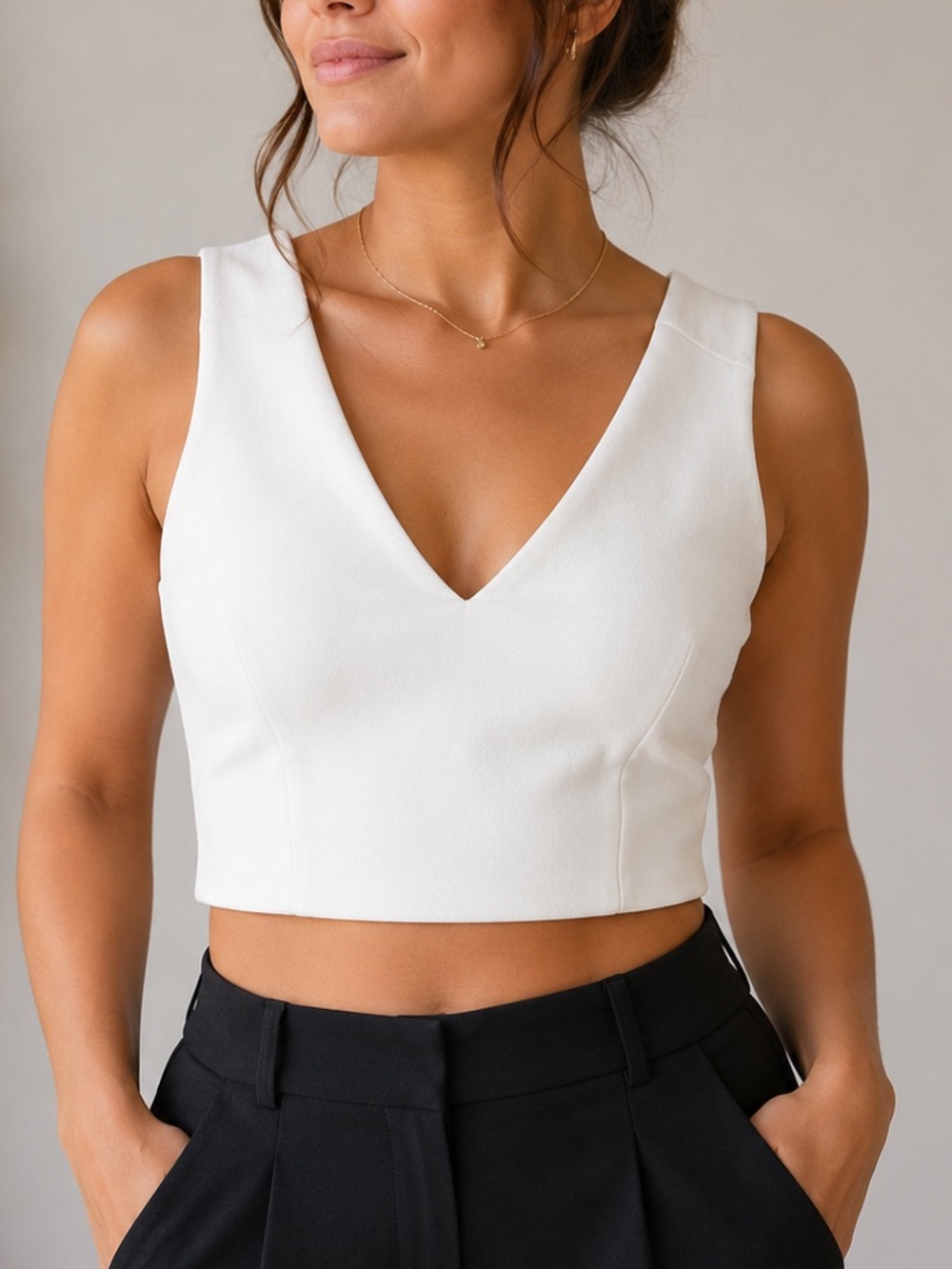 Dynamite White V-Neck Cropped Tank Top Zip Back Women’s XS Party Club